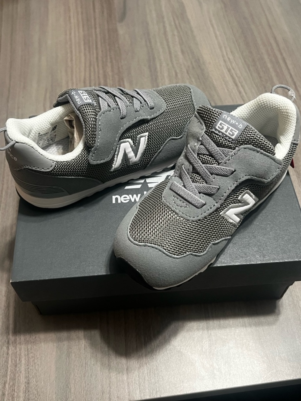 New Balance Kids' 515 Sneakers - Gray and White